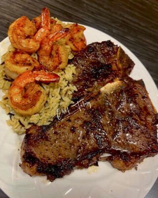 Steak with wild rice & honey garlic butter shrimp ❤️