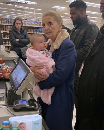 People Mocked Me When My Card Got Declined While I Was Holding My Baby Granddaughter—Then a Voice Behind Me Said, ‘Ma’am. You With the Baby’