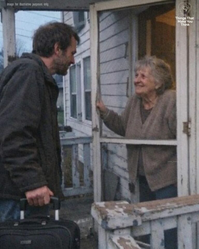 The Cookie Tin That Saved Me After I Called My Mother Disgraceful