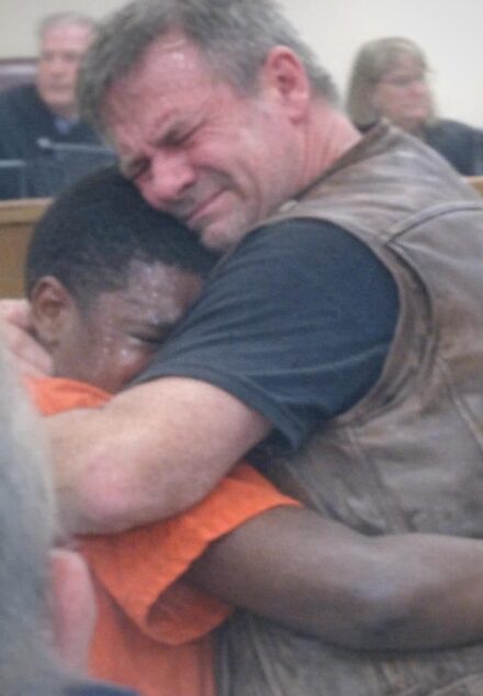 Everyone Watched in Silence as I Hugged the Boy Who Took My Daughter’s Life — But What I Said in Court Changed Everything