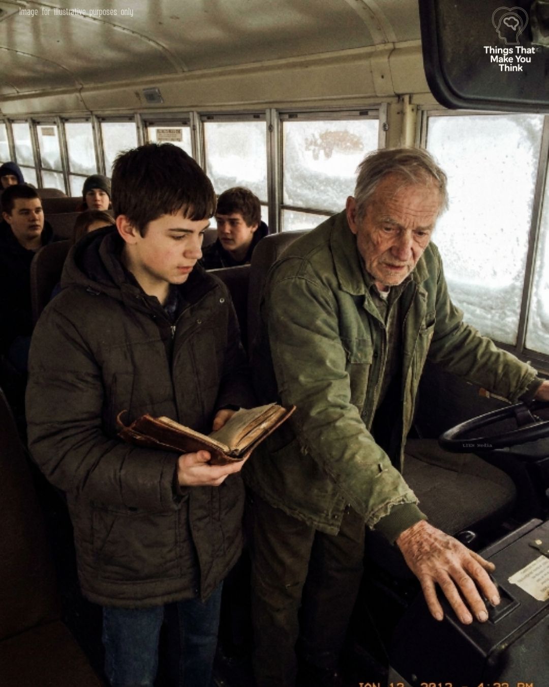 The Bus Driver’s Hidden Journal That Taught Thirty Teens How To See