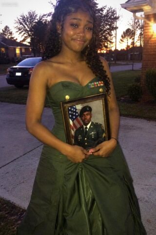 “I Wore My Father’s Uniform to Prom—They Didn’t Understand Until It Was Too Late”