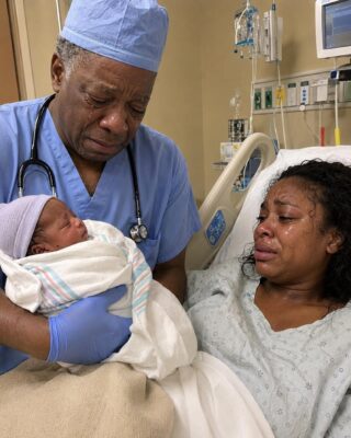 She went to the hospital to give birth, but the doctor burst into tears upon seeing the baby…